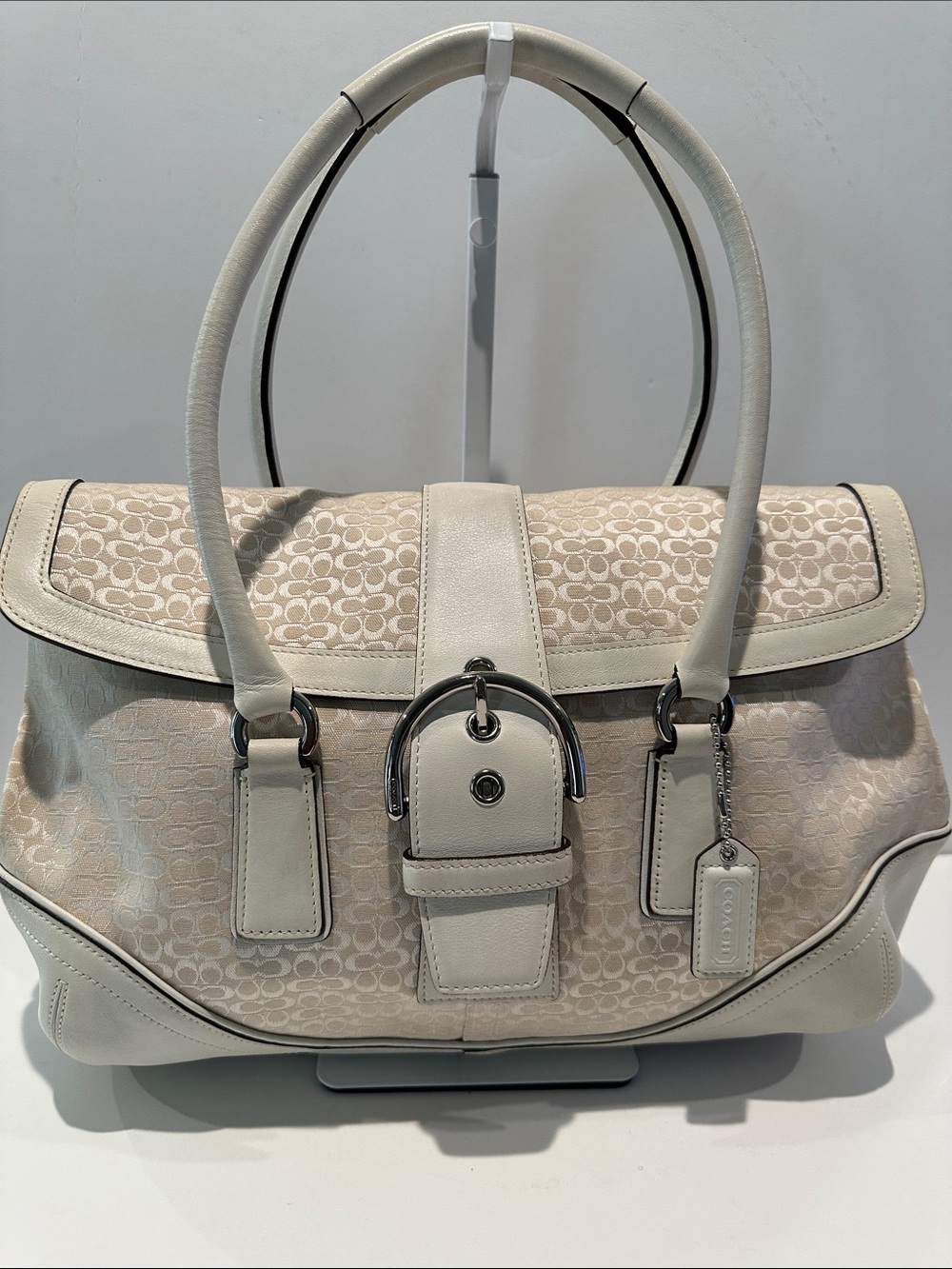 EUC Coach Vintage Large SOHO Hampton Canvas & Leather Buckle Flap Satchel.